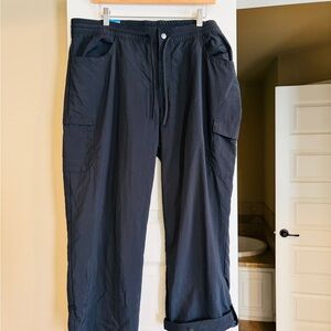 Women's Columbia Black Straight Leg Pants